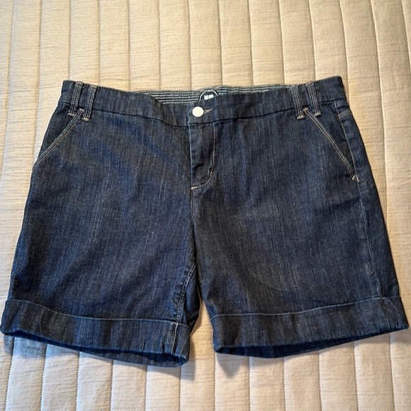 Joe's Jeans Pants - Joe’s Denim Women's Shorts, size 32